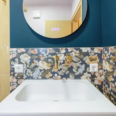 דירה Stylish & Modern Escape In Bonnevoie לוקסמבורג