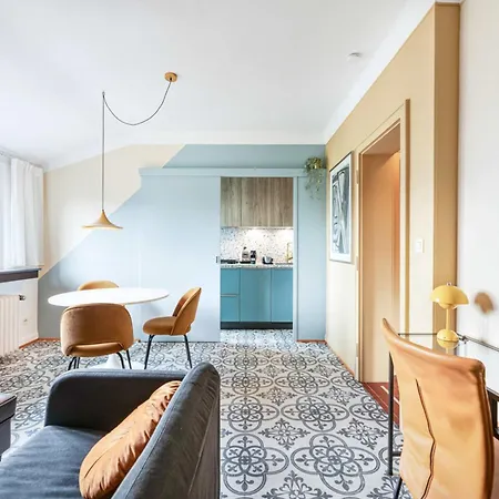 Stylish & Modern Escape In Bonnevoie לוקסמבורג
