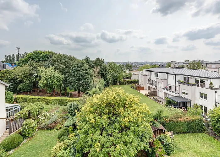 דירה Stylish 1-bedroom Near Center