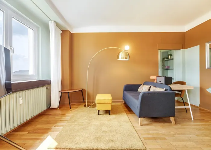 Apartment Stylish 1-bedroom Near Center