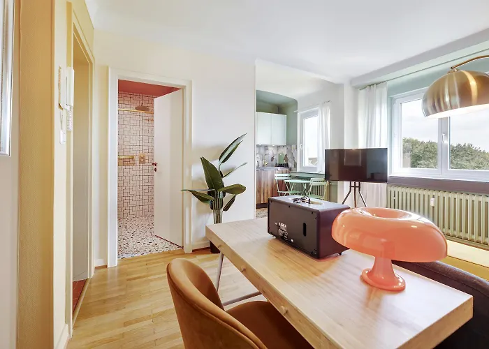 Stylish 1-bedroom Near Center Apartment Luxemburg